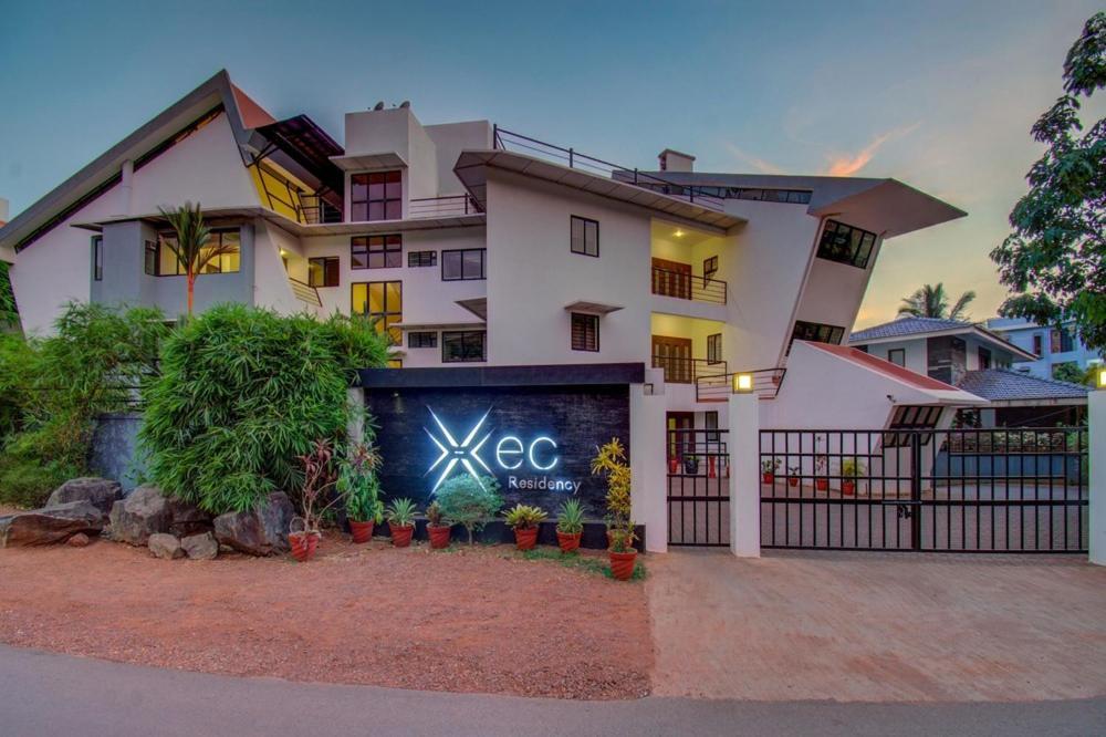 Hotel Xec Residency Маргао Экстерьер фото