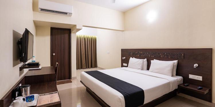 Hotel Xec Residency Маргао Экстерьер фото