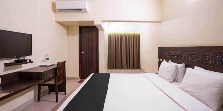 Hotel Xec Residency Маргао Экстерьер фото